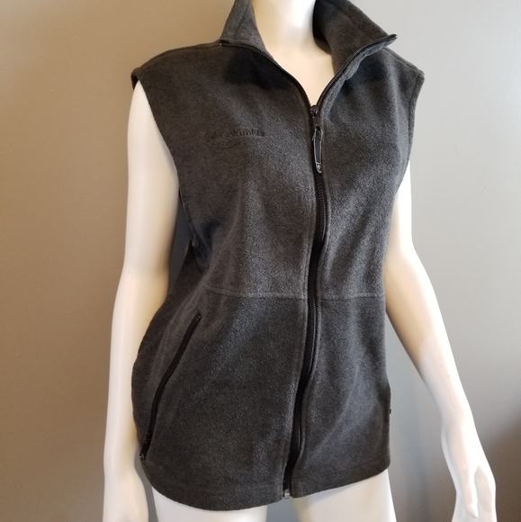 Columbia Other - Gray Columbia Vest sz Medium